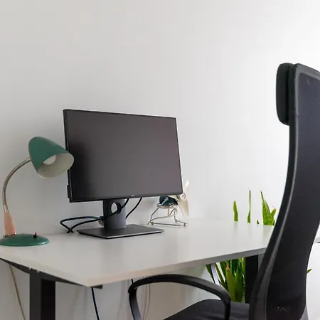 Apartament Stadium - 7th Floor, Balcony - By Rentujemy