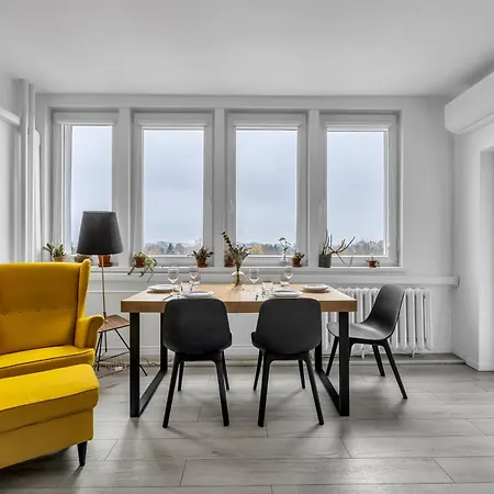 Stadium - 7th Floor, Balcony - By Rentujemy